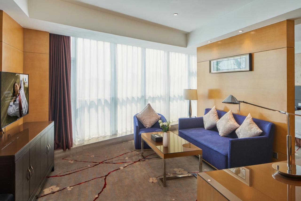 Yueyang Grand Skylight Hotel Exterior foto