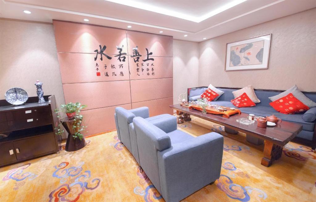 Yueyang Grand Skylight Hotel Exterior foto